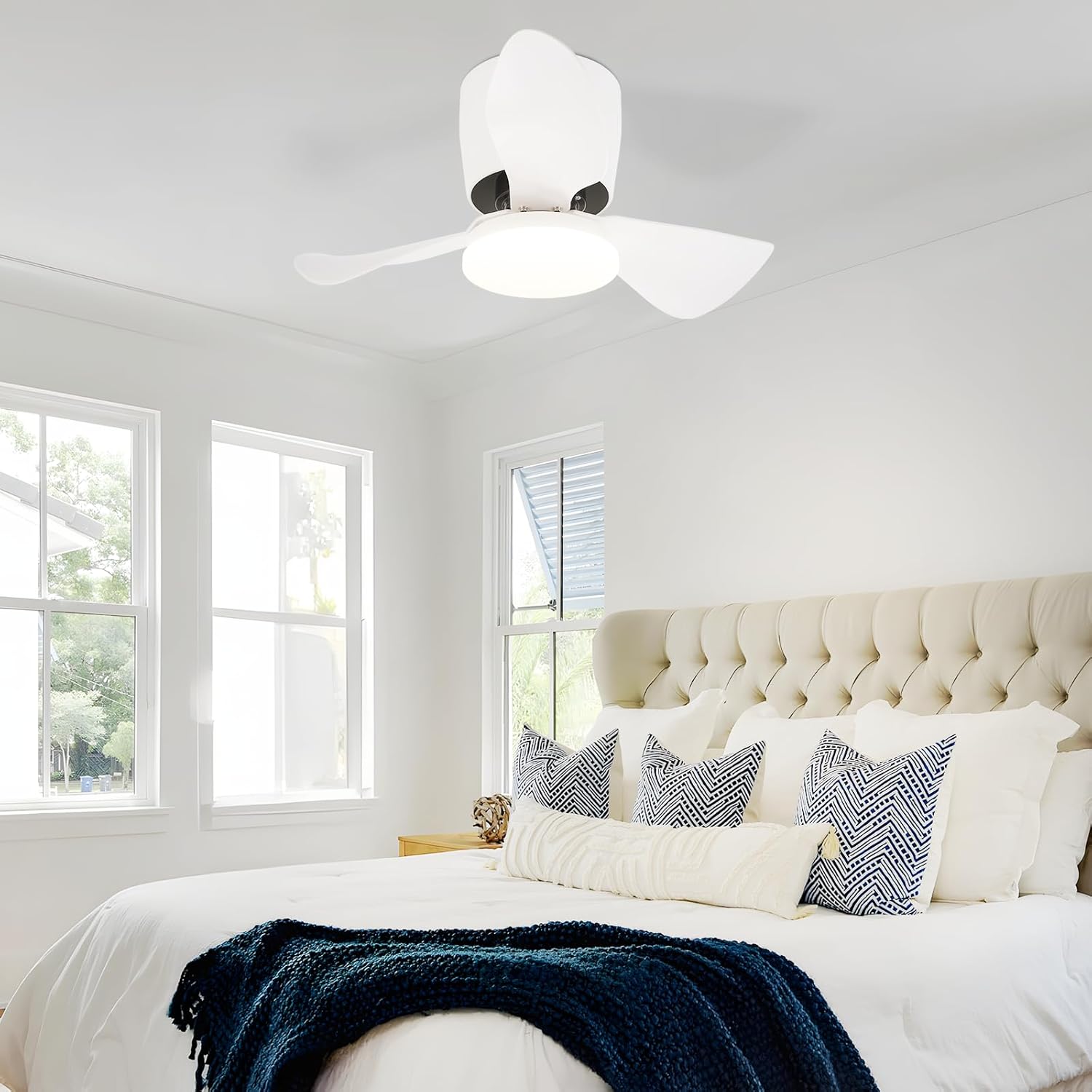 Homefire LED Deckenventilator Mit Beleuchtung Leise - 70CM Dimmbar Deckenventilatoren mit Fernbedienung Modern 23W Weiß Wohnzimmer Deckenlampe mit Ventilator Sommer/Winter 6-Gang Timer für Esszimmer [Energieklasse E] - Homefire