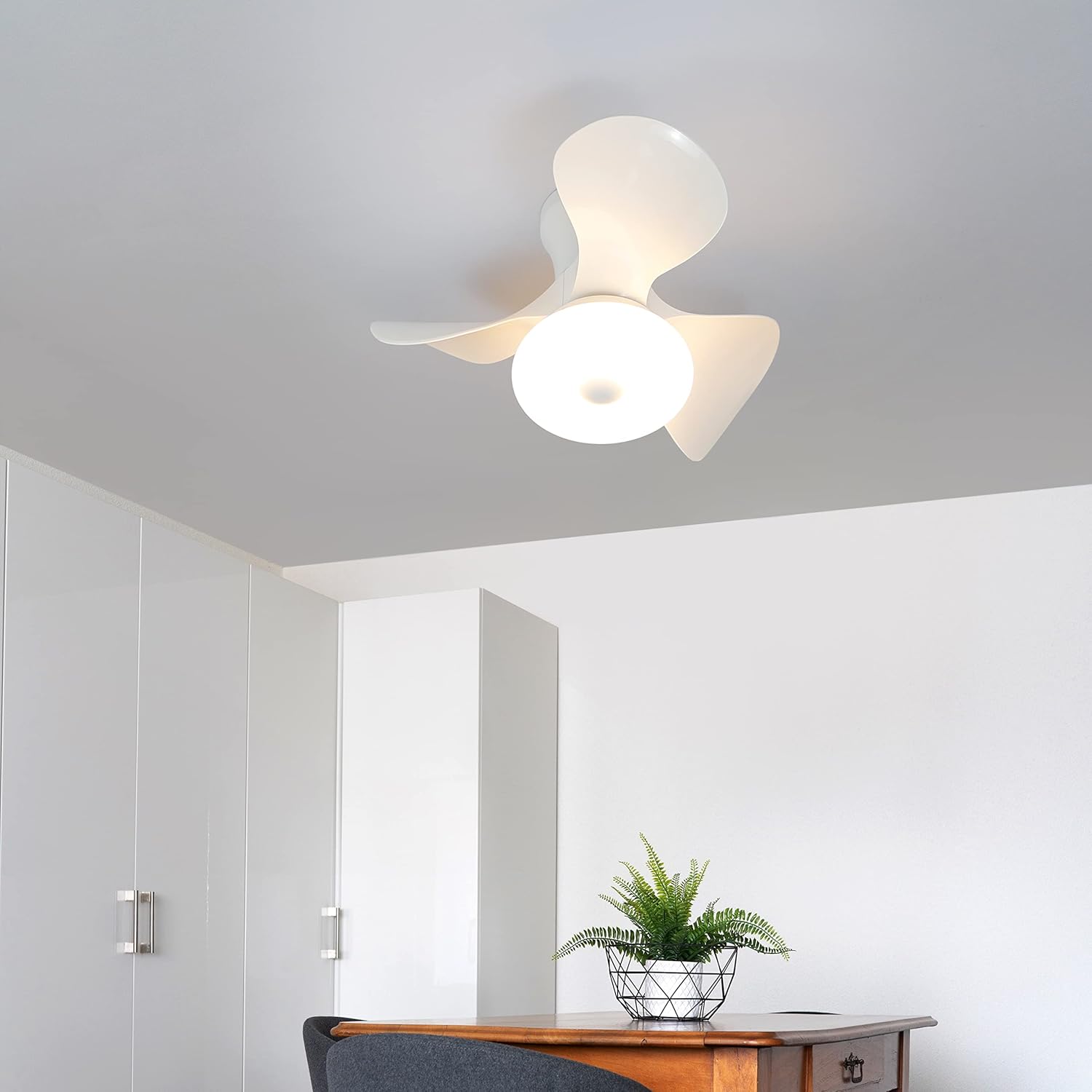 Homefire Led Deckenventilator mit Beleuchtung - Modern Deckenlampe Fan Leise Fernbedienung Timing Wohnzimmerlampe Dimmbar Deckenleuchte Ventilator für Schlafzimmer Wohnzimmer Esszimmer Kinderzimmer [Energieklasse G] - Homefire